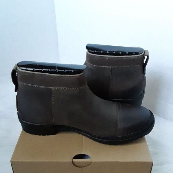 UGG W. Attel Women's Ankle Boot size 5.5M - Picture 11 of 12